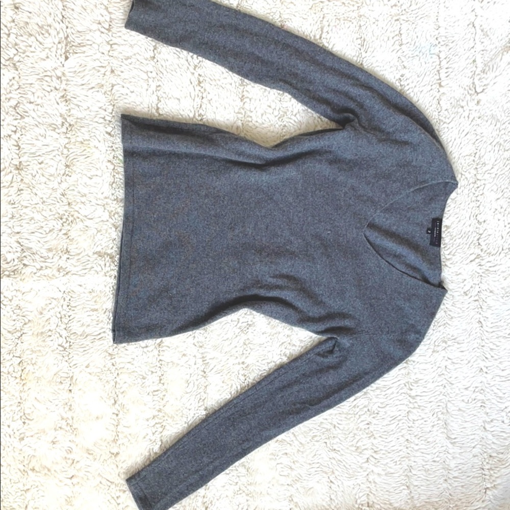 Cachemire Sweater Size 2 ‘Jardin Privé’ like new